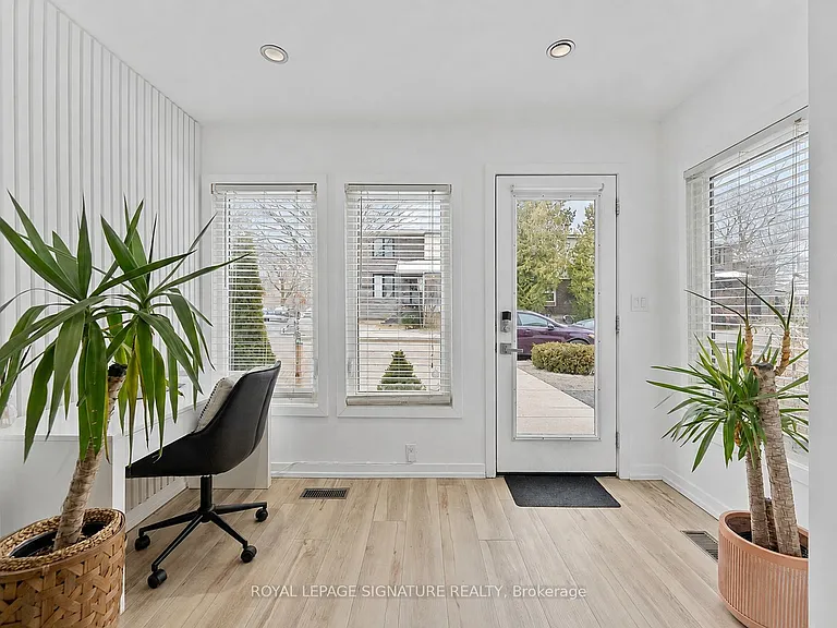 28 Minto St — Photo 3