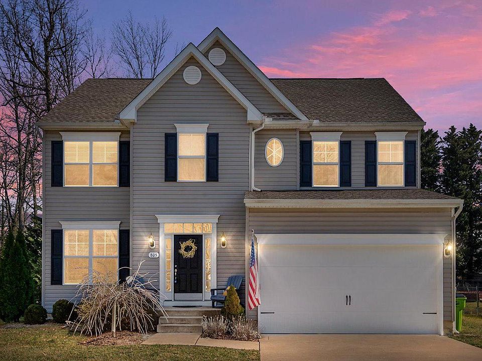 1st image of 805 Salisbury Way