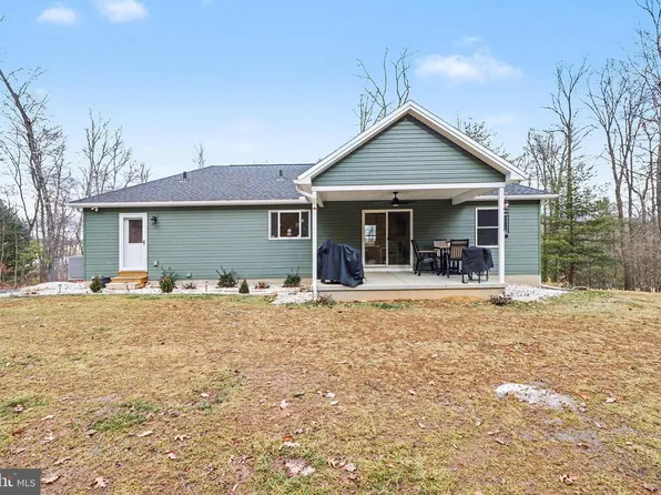 1296 Bower Rd, Shermans Dale, PA 17090