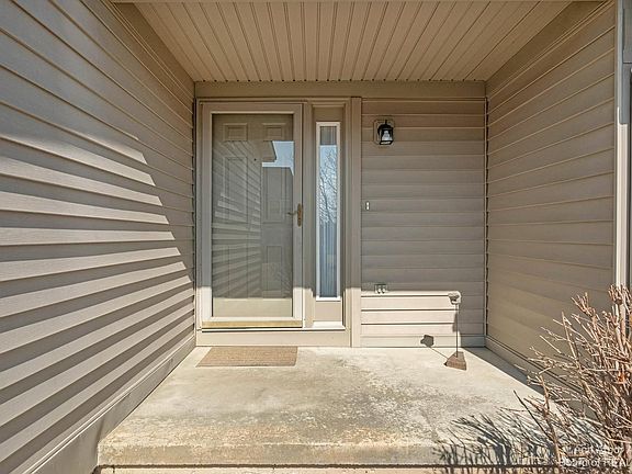 4th image of 3583 Bent Trail Dr