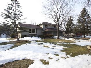 9814 Jackson St NE, Blaine, MN 55434