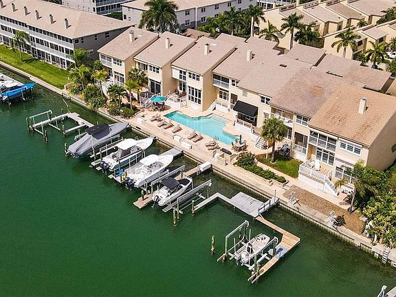 3rd image of 487 Pinellas Bayway S #6