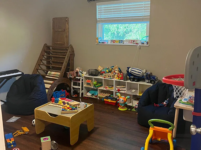 8442 Village Dr — Photo 5