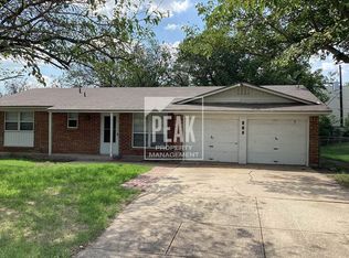 509 Branch Cir E, White Settlement, TX 76108