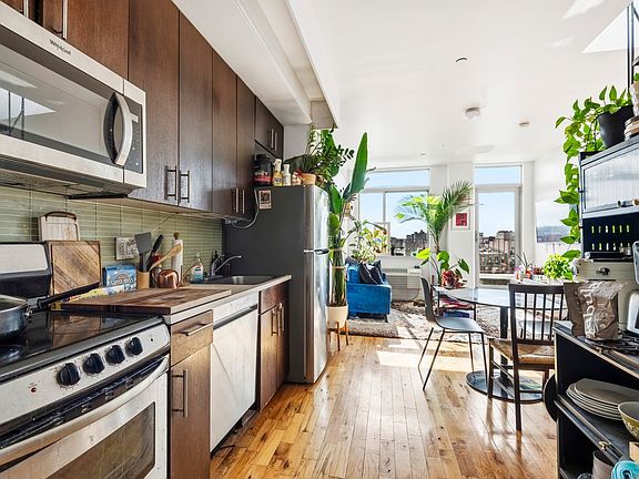 4th image of 184 Noll St APT 6B