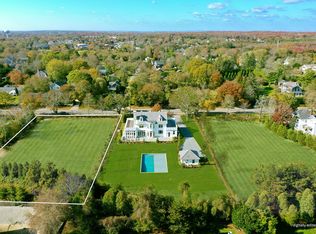 256 N Main St, Southampton, NY 11968