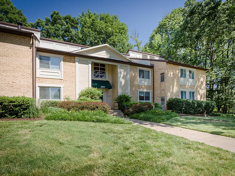 Potomac Ridge Apartments — Photo 8