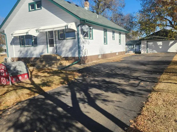 315 1st Ave E, New Leipzig, ND 58562