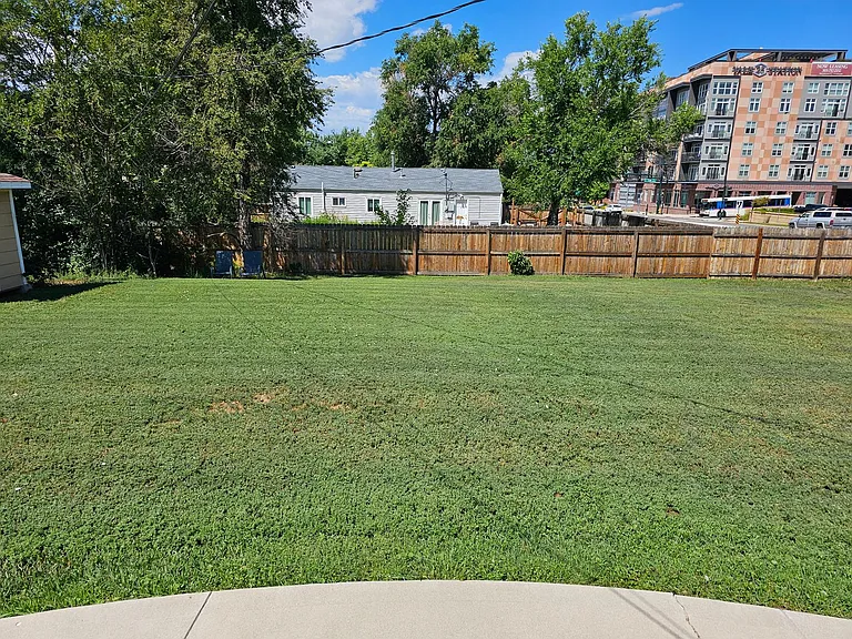 2701 S Glencoe St — Photo 20