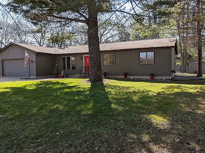 Ranch 3BR 2BA