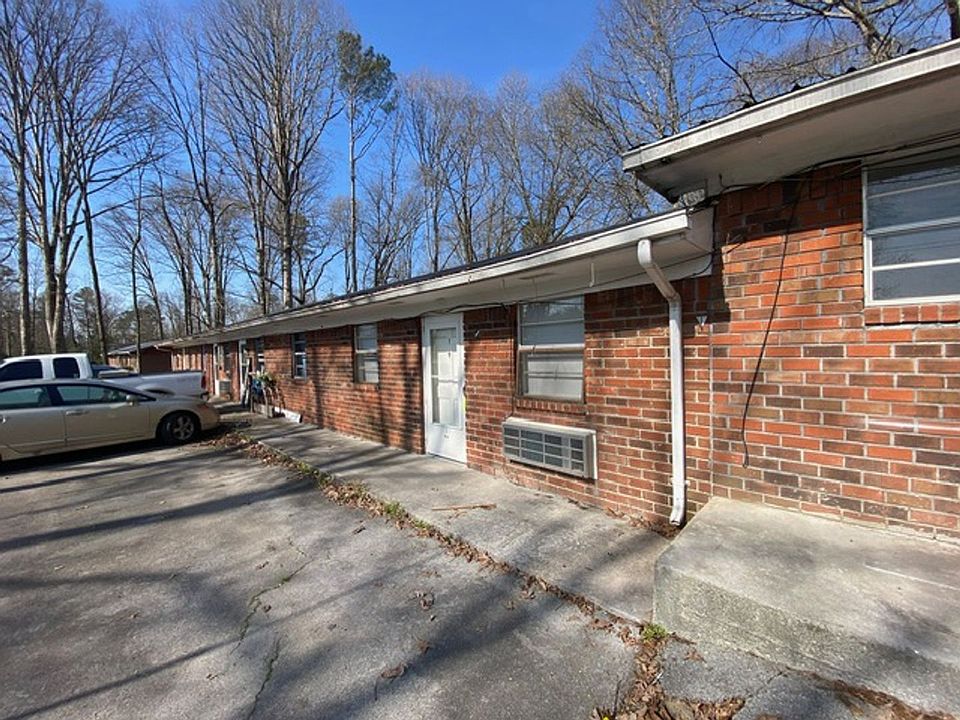 1st image of 972 Cedar Springs Rd SE
