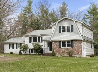 4 Woodland Dr, Westford, MA 01886