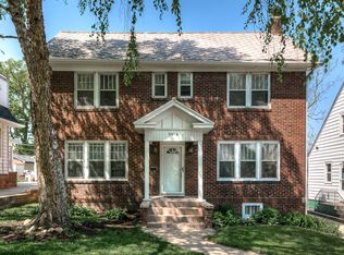 3016 Whitmore St, Omaha, NE 68112