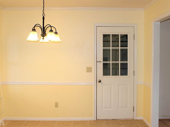 5th image of 12 Cottonwood Ct #0
