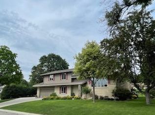 319 Garden Rd, Albert Lea, MN 56007