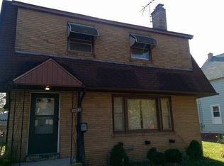 1013 Argonne Dr, North Chicago, IL 60064