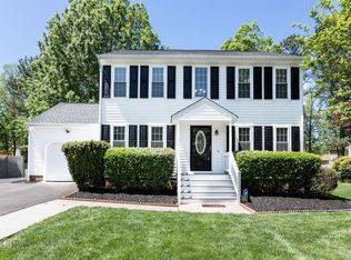14210 Traywick Dr, Chester, VA 23836
