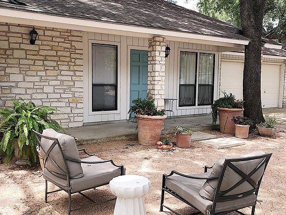 2nd image of 8132 Ceberry Dr #B