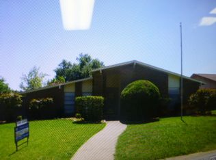 4201 O'Hare Dr, Mesquite, TX