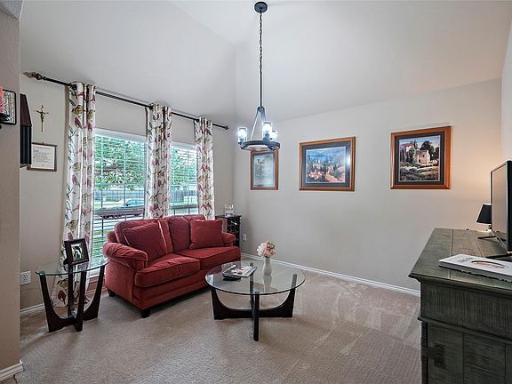 3rd image of 15815 Scenic Water Dr