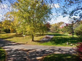 4733 Annaway Dr, Edina, MN 55436