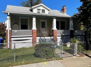 2501 11th St N, Arlington, VA 22201