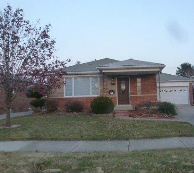 1st image of 28144 Palm Beach Dr