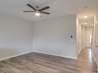 411 Longfellow Ln, Smyrna, TN 37167