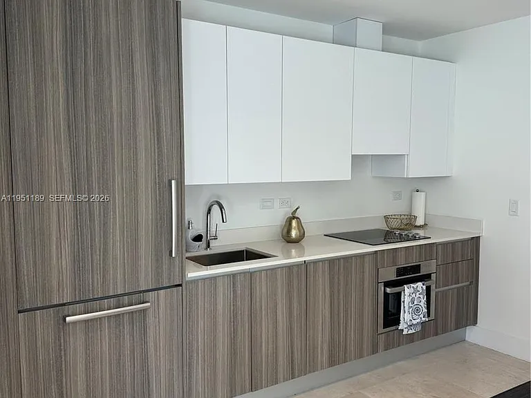 239 SW 9th St #1405 — Photo 5