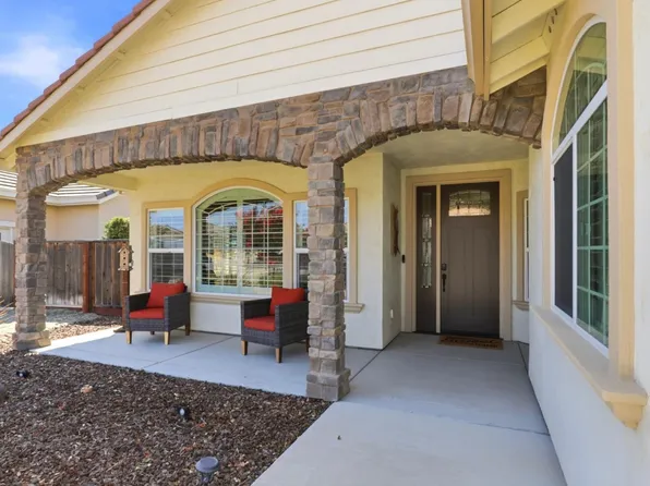 20 Tyler Ct, Hollister, CA 95023