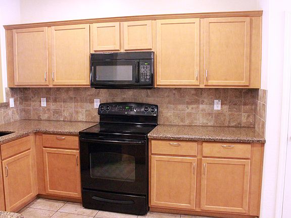 5th image of 8517 S 41st Dr