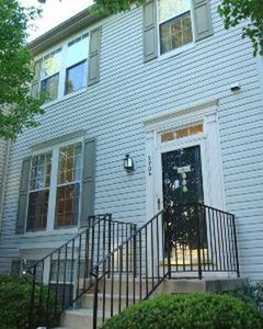 7704 Effingham Sq, Alexandria, VA, 22315
