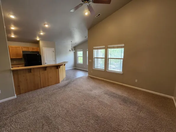 1409 W Stone Meadow Dr, West Jordan, UT 84088
