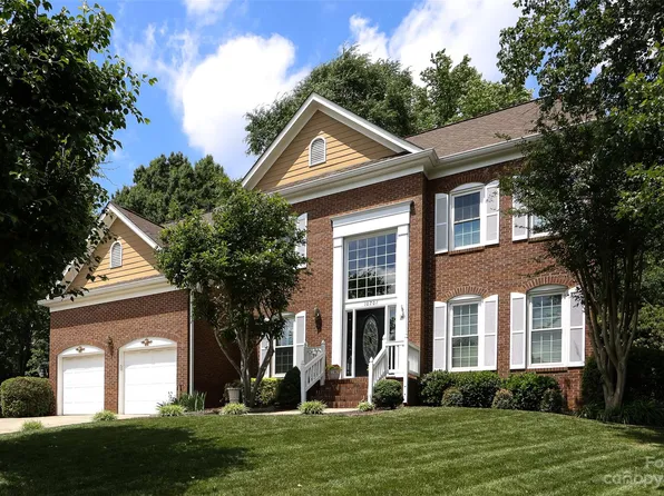 10701 Spring Camp Way, Charlotte, NC 28277