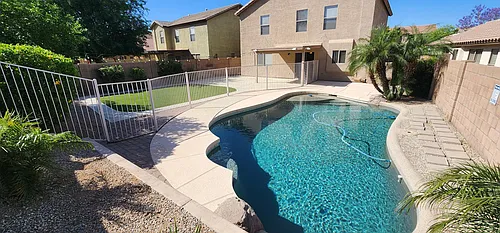 3618 E Potter Dr Photo 1