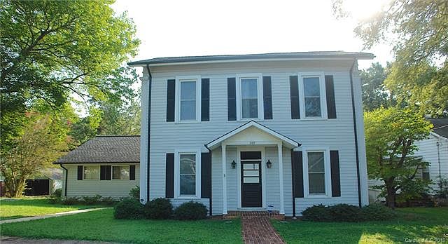 1st image of 509 S Poplar St
