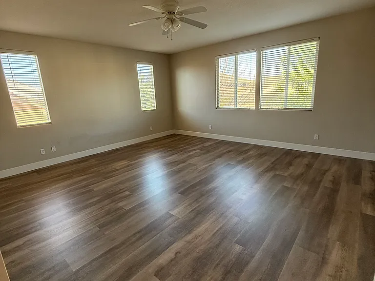 656 Cedar Mountain Dr — Photo 17