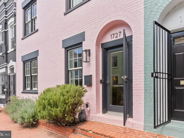 1727 Seaton St NW, Washington, DC 20009