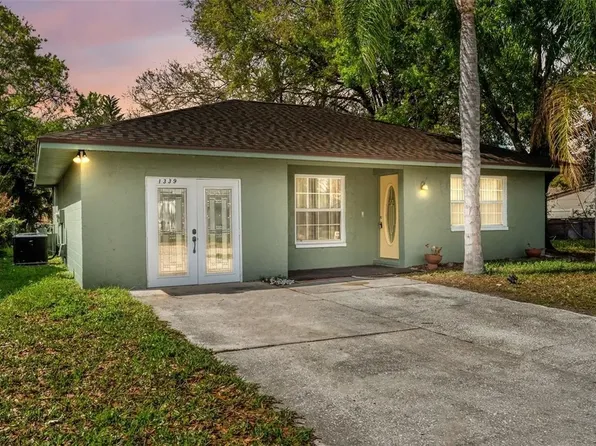 1339 Fairway Dr, Lakeland, FL 33801