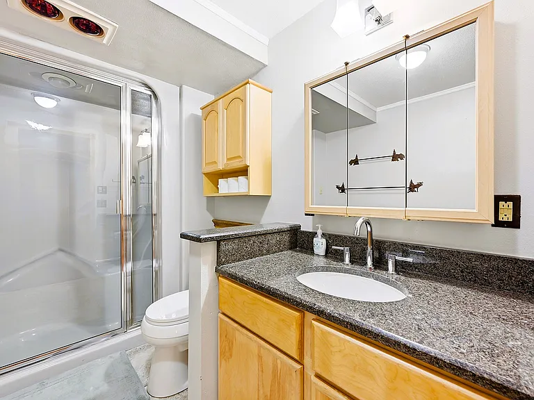 652 Bear Mountain Rd — Photo 26