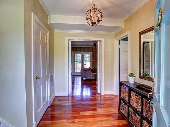 5th image of 8524 Sherbrook Ct