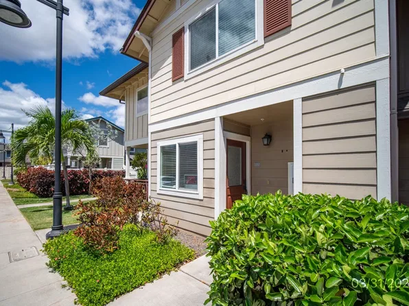 724 Kakala St APT 2202, Kapolei, HI 96707