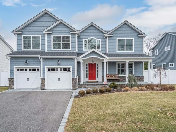 75 Joyce Road, Plainview, NY 11803