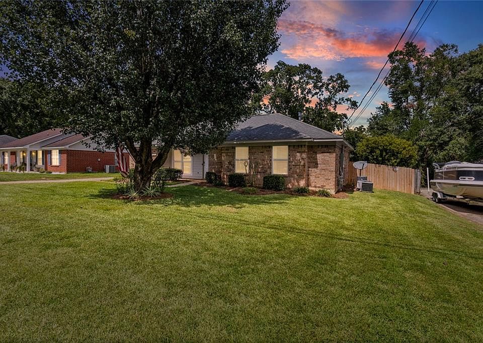 1st image of 9430 Yorktowne Way