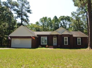 118 W Longleaf Dr, Sylvester, GA 31791