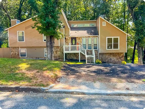 2nd image of 4276 Windgate Ct