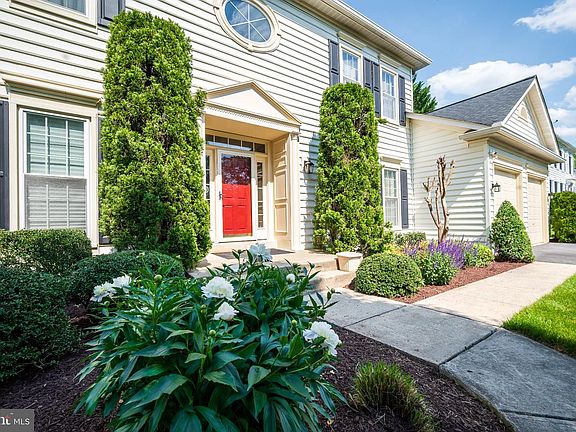 3rd image of 10013 Puritan Way