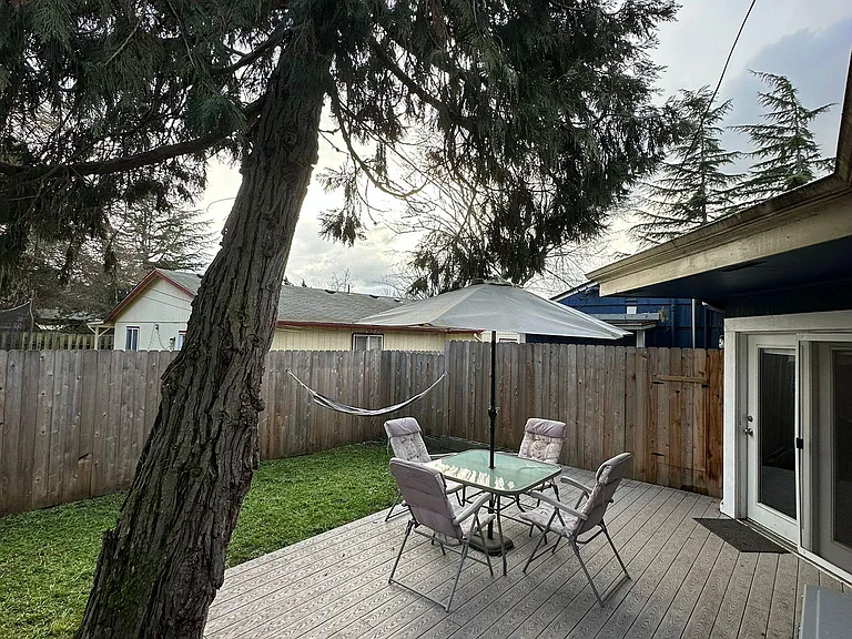 2625 Hilyard St #A — Photo 22