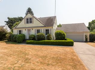 5240 NE Holman St, Portland, OR 97218