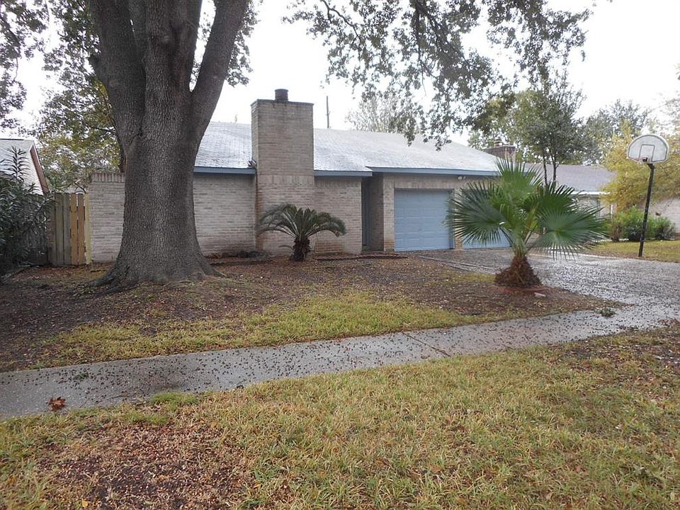 1st image of 10114 Trade Winds Dr